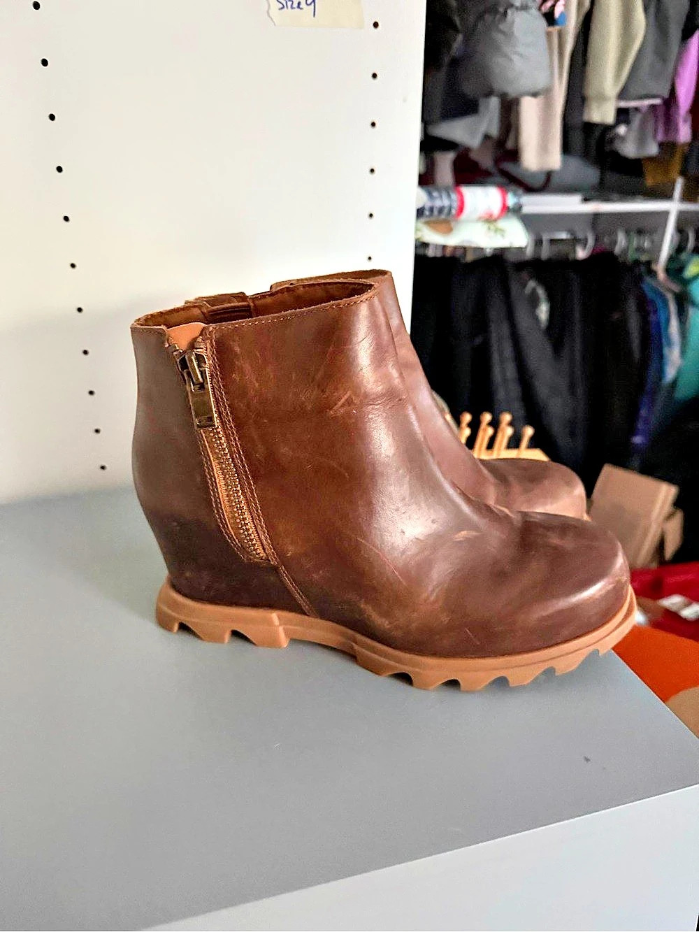 Sorel Joan of Arctic Wedge II Zip Brown Side-Zip Ankle Boots